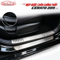 Nẹp bước chân chống trầy Cerato 2019