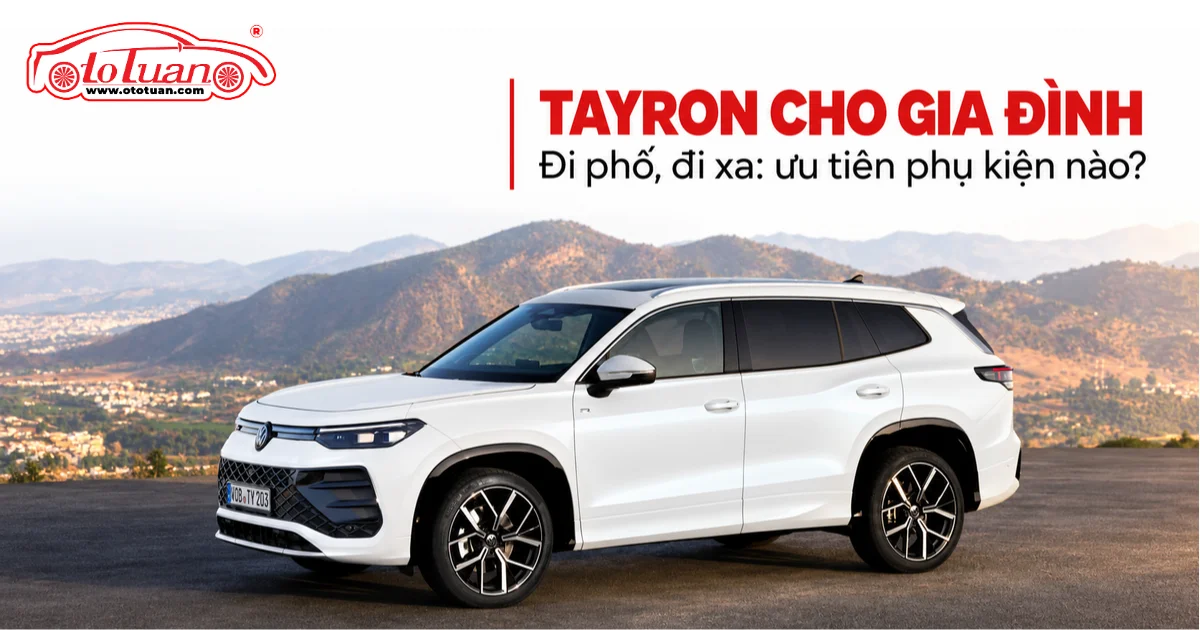 Volkswagen Tayron màu trắng trên ảnh bìa giới thiệu phụ kiện cho gia đình đi phố và đi xa.