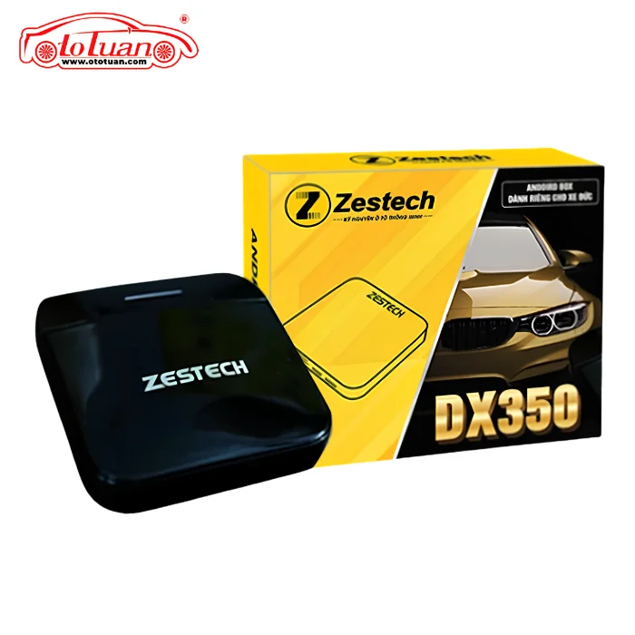Thiết bị Android Box Zestech DX350 màu đen đặt cạnh hộp sản phẩm màu vàng.